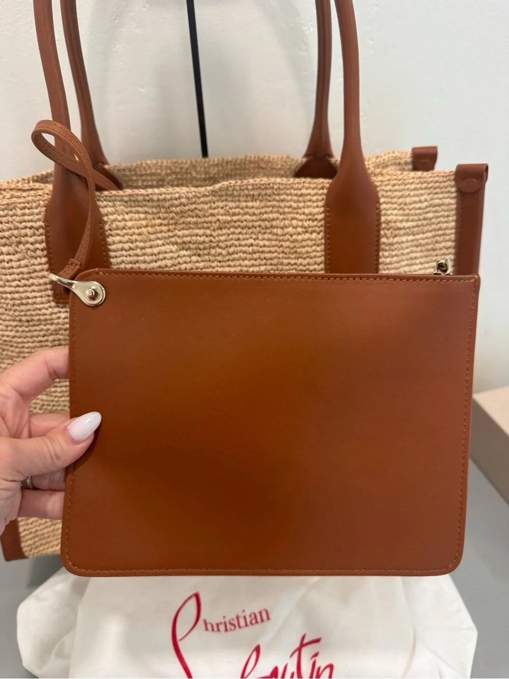 Christian Louboutin By my side Tan Raffia Tote with pouch - Picture 8 of 11